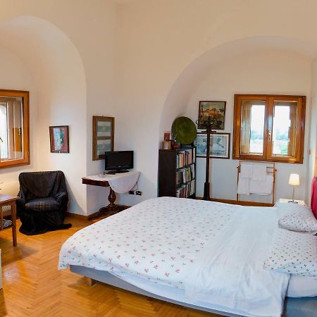 Bed and Breakfast La Torre Di Ro à Naples Extérieur photo