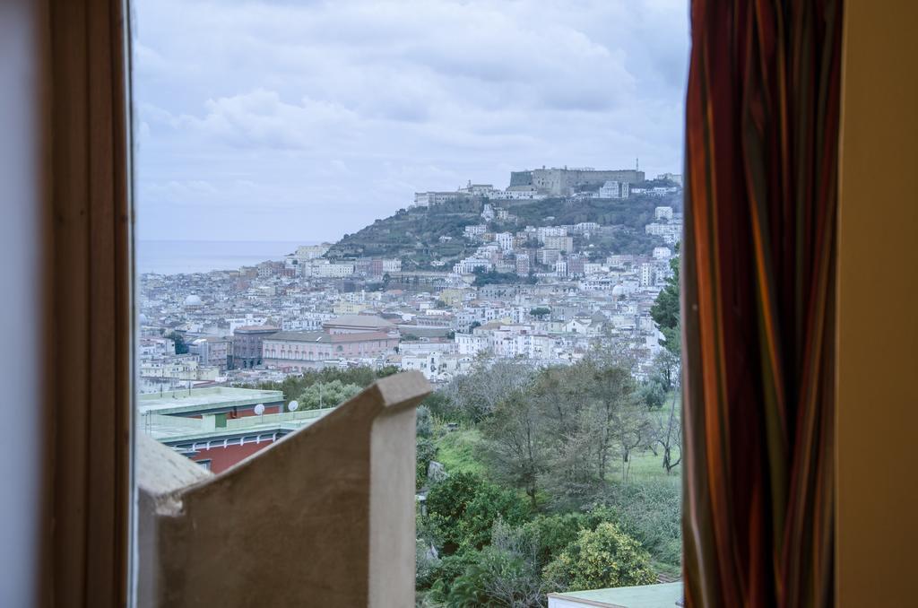 Bed and Breakfast La Torre Di Ro à Naples Extérieur photo